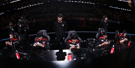 激情一战！AG真人娱乐：竞争与悬念的巅峰对决